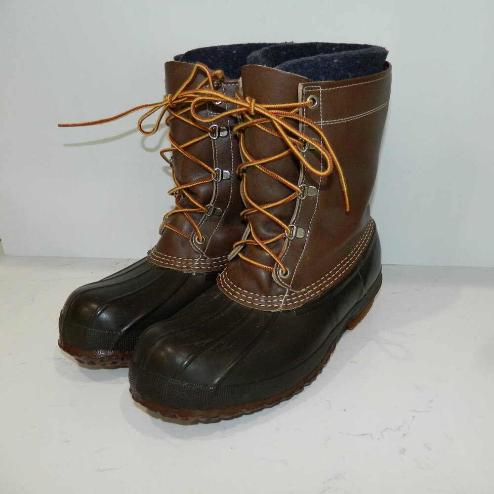 LL Bean Women Maine Hunting Lined Boots Leather Uppers sz 9